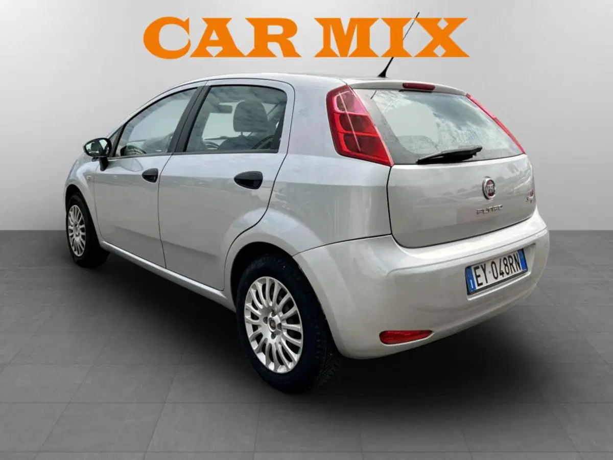 Fiat Punto usata a Piacenza (4)