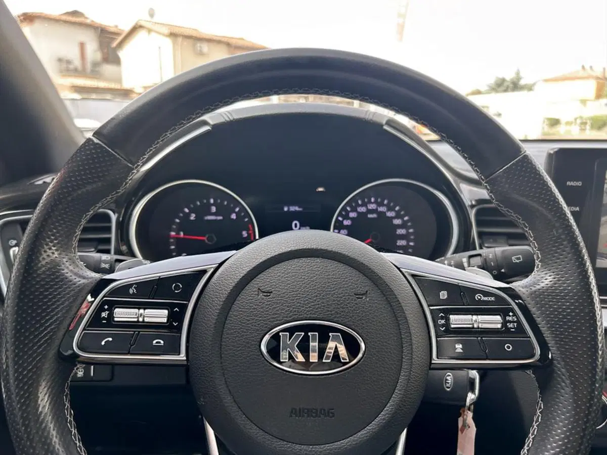 Kia Ceed usata a Piacenza (12)
