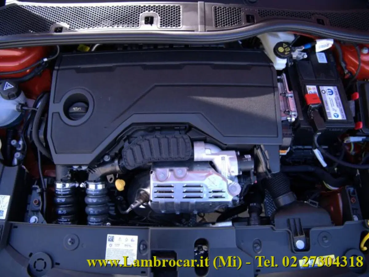 Opel Corsa nuova a Milano (14)