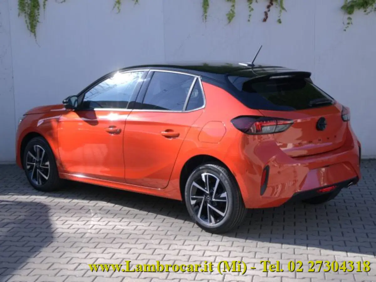 Opel Corsa nuova a Milano (15)
