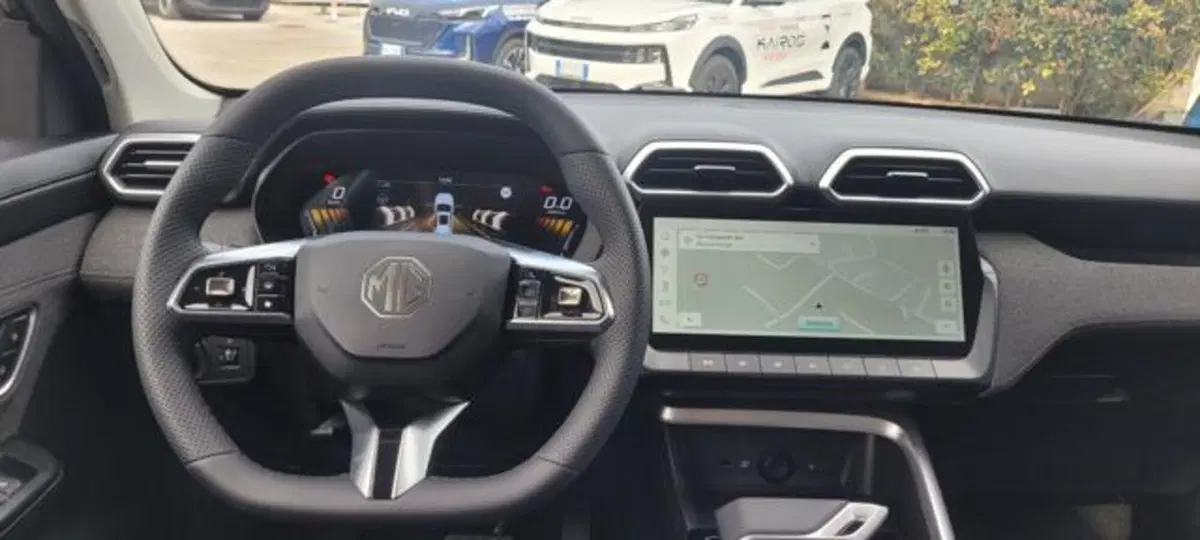 Mg ZS nuova a Napoli (10)