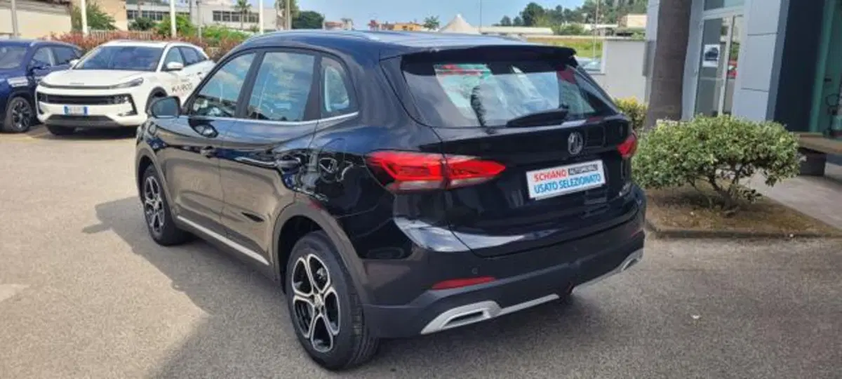 Mg ZS nuova a Napoli (3)