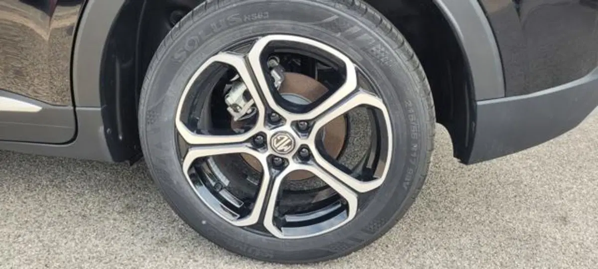 Mg ZS nuova a Napoli (5)