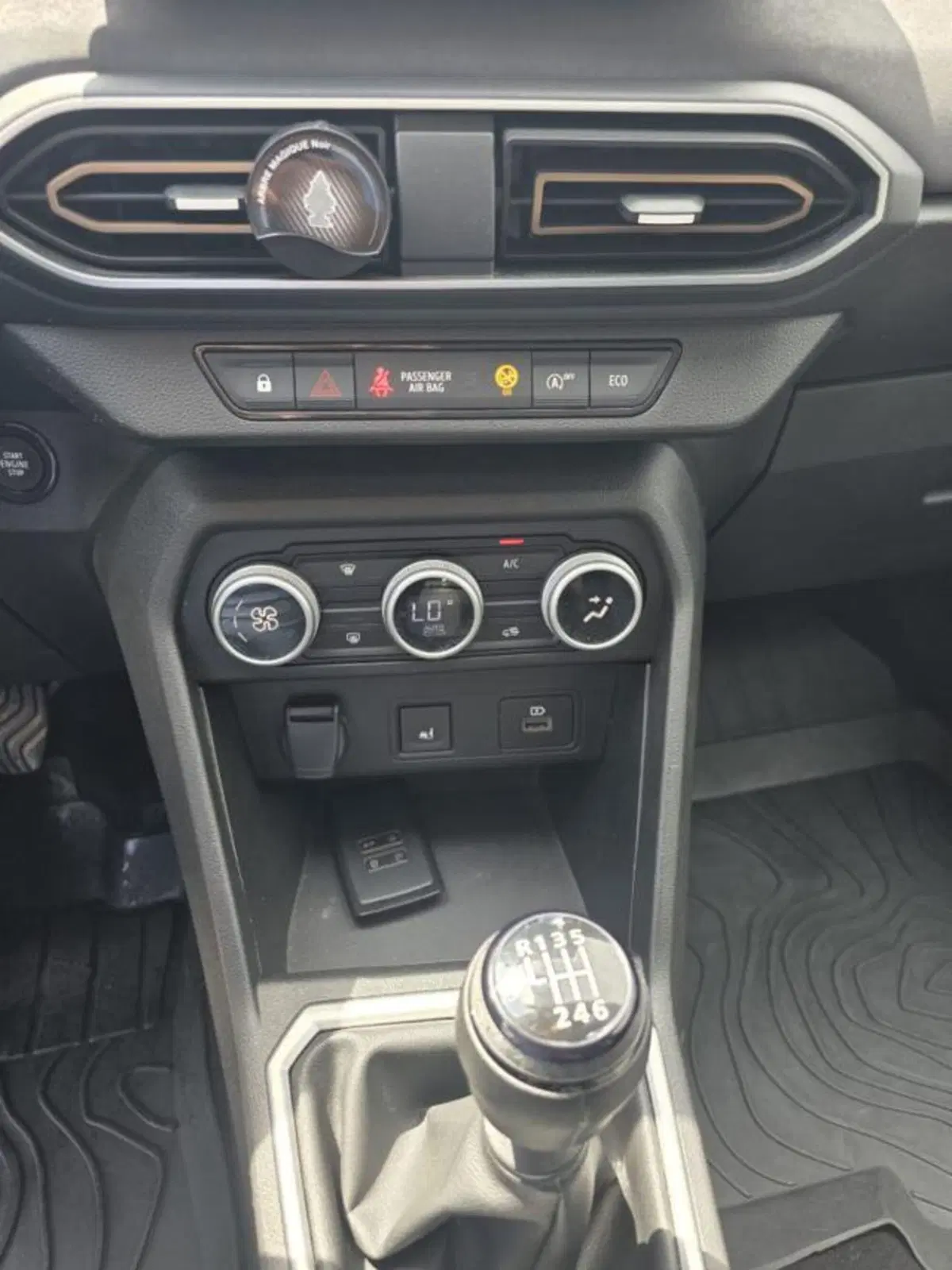 Dacia Sandero Stepway usata a Napoli (8)