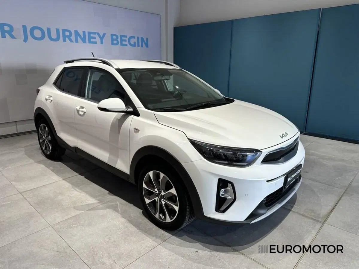 Kia Stonic usata a Bari (3)