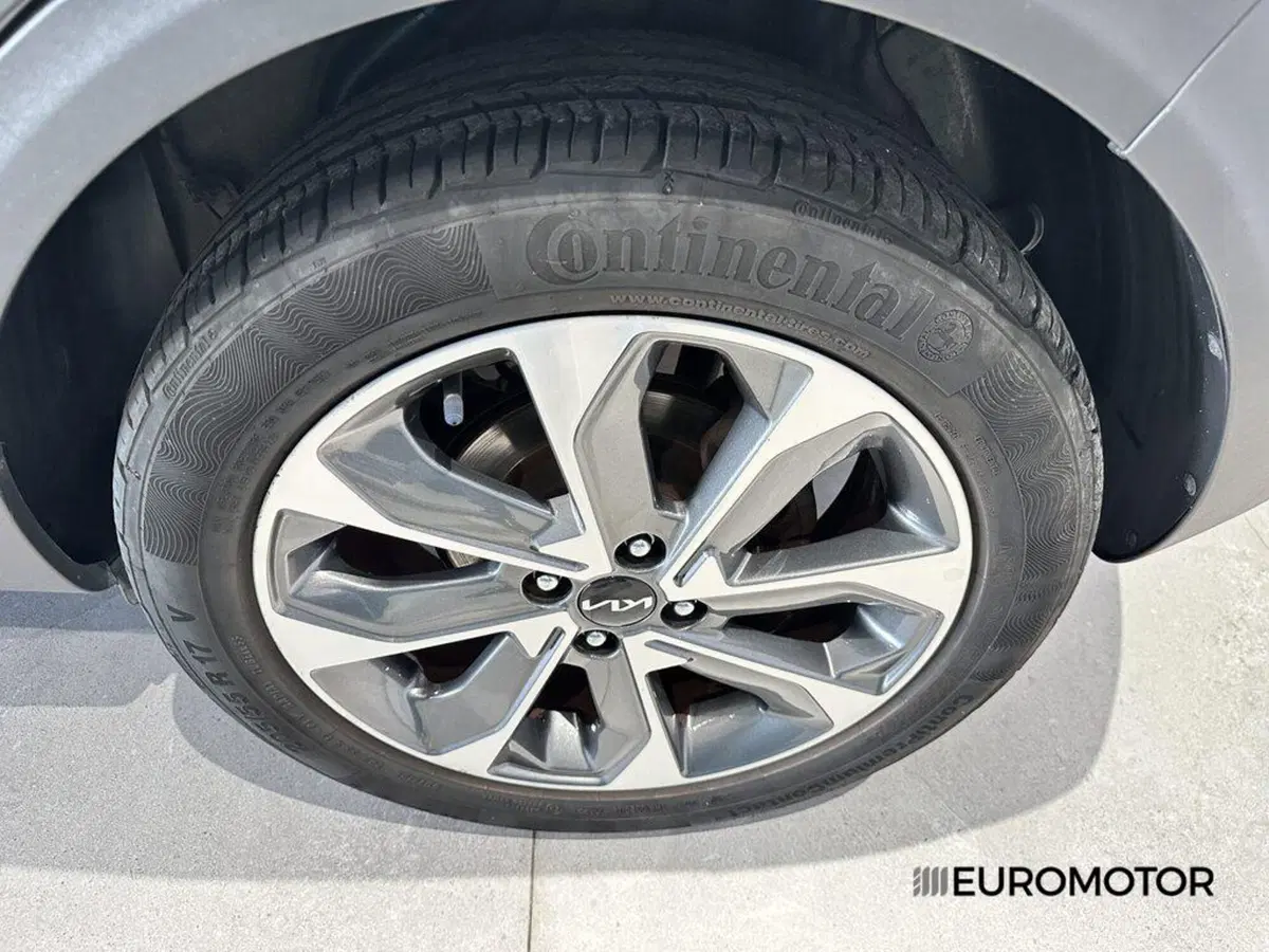 Kia Stonic usata a Bari (9)
