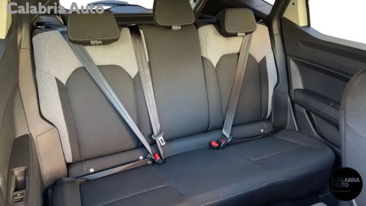 Dacia Duster nuova a Reggio Calabria (15)