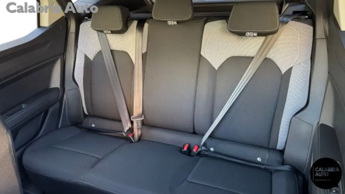Dacia Duster nuova a Reggio Calabria (16)