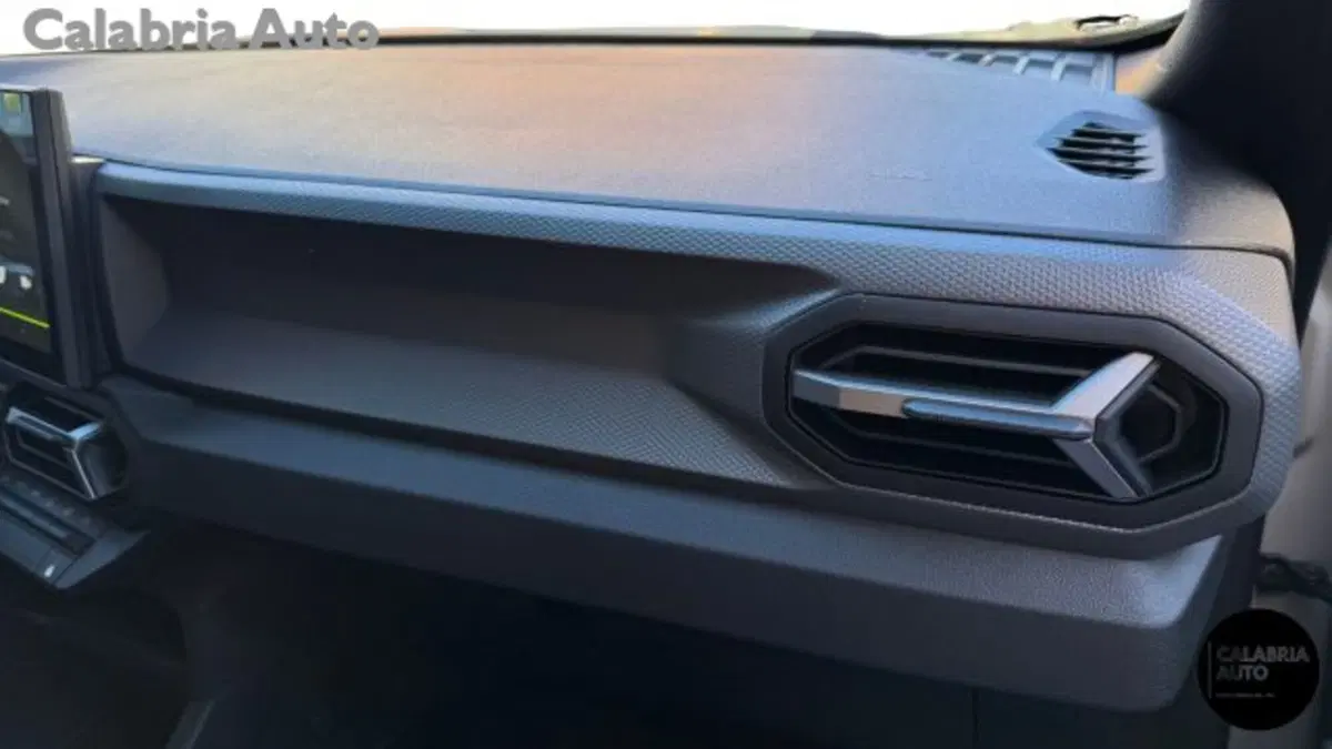 Dacia Duster nuova a Reggio Calabria (18)
