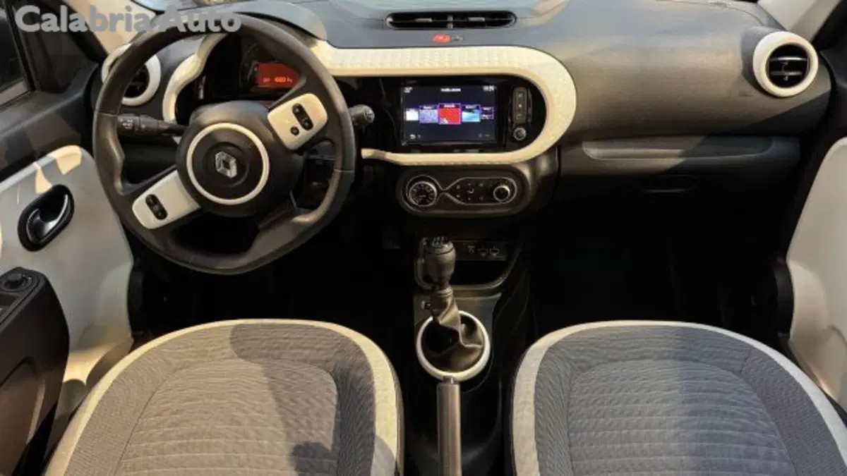 Renault Twingo usata a Reggio Calabria (7)