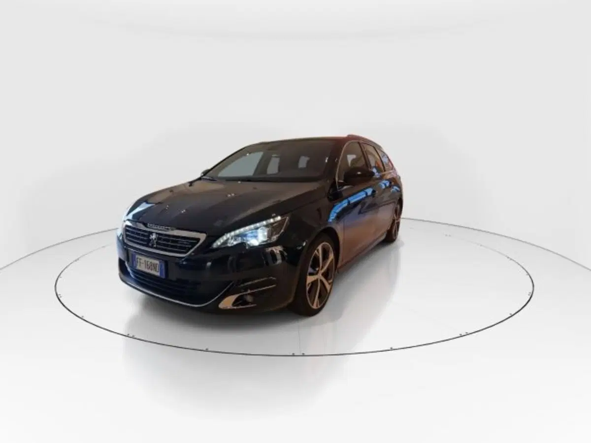 Peugeot 308 usata a Modena