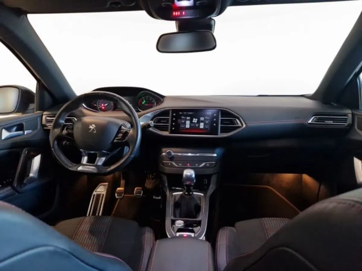 Peugeot 308 usata a Modena (9)