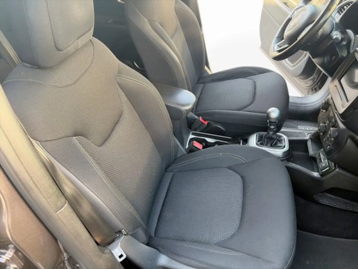 Jeep Renegade usata a Modena (9)