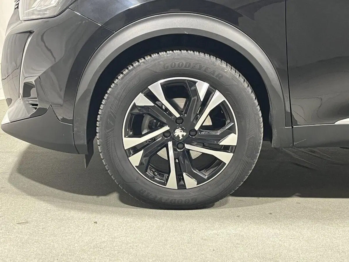 Peugeot 2008 usata a Sondrio (9)