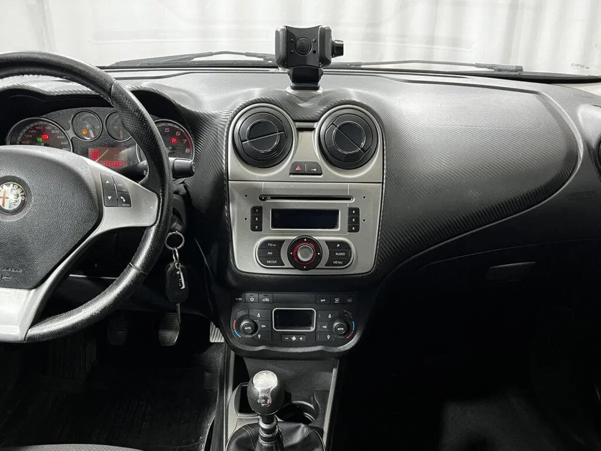 Alfa Romeo MiTo usata a Sondrio (14)