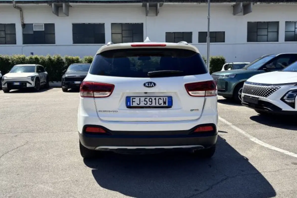 Kia Sorento usata a Latina (6)