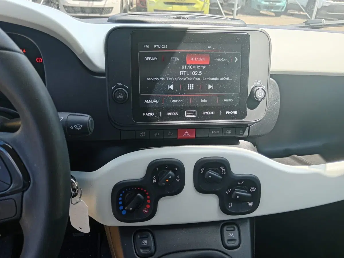 Fiat Panda Cross usata a Alessandria (16)
