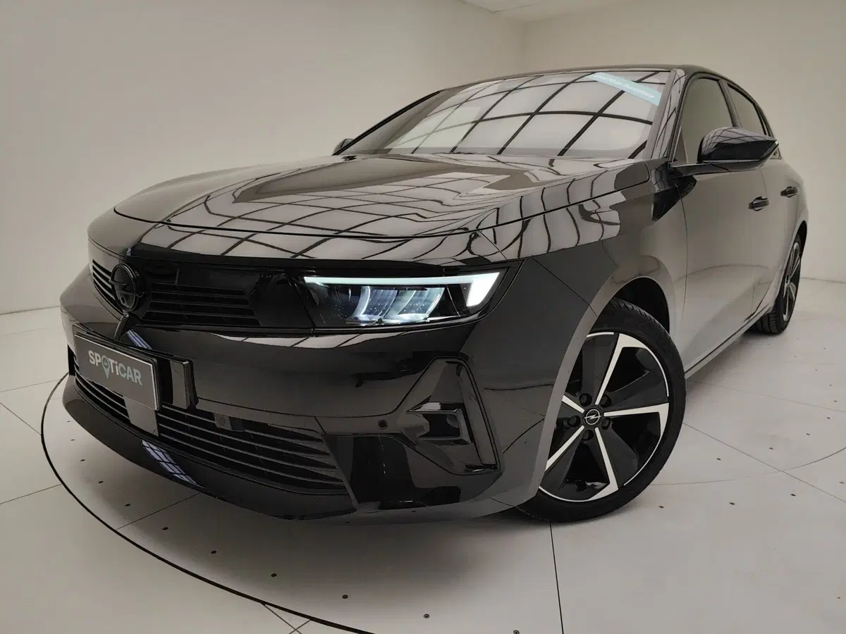 Opel Astra usata a Como
