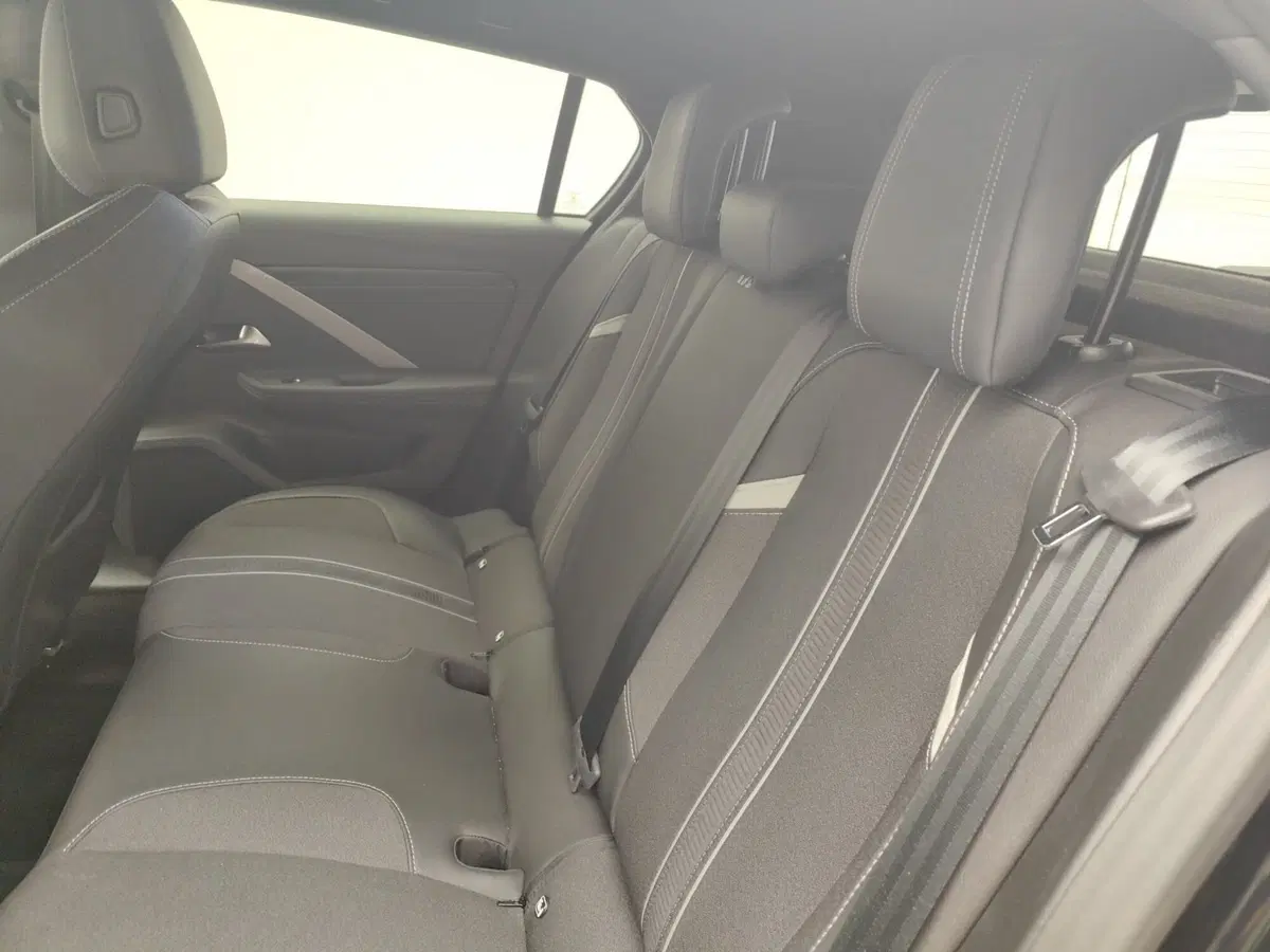 Opel Astra usata a Como (13)