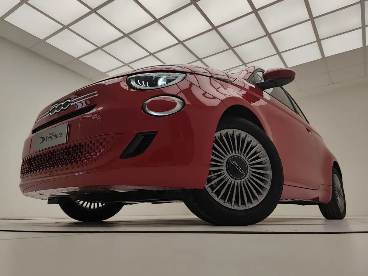 Fiat 500 nuova a Como (11)