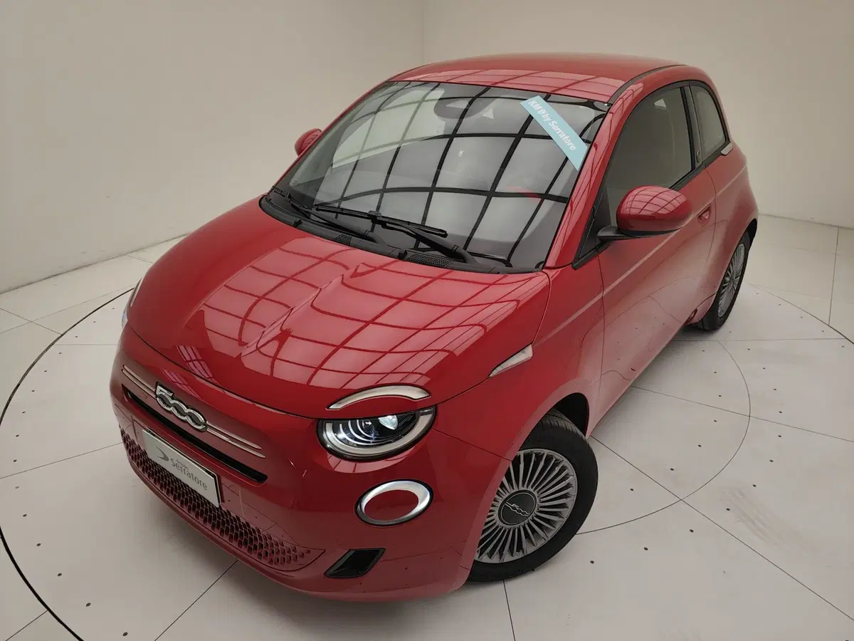 Fiat 500 nuova a Como (12)