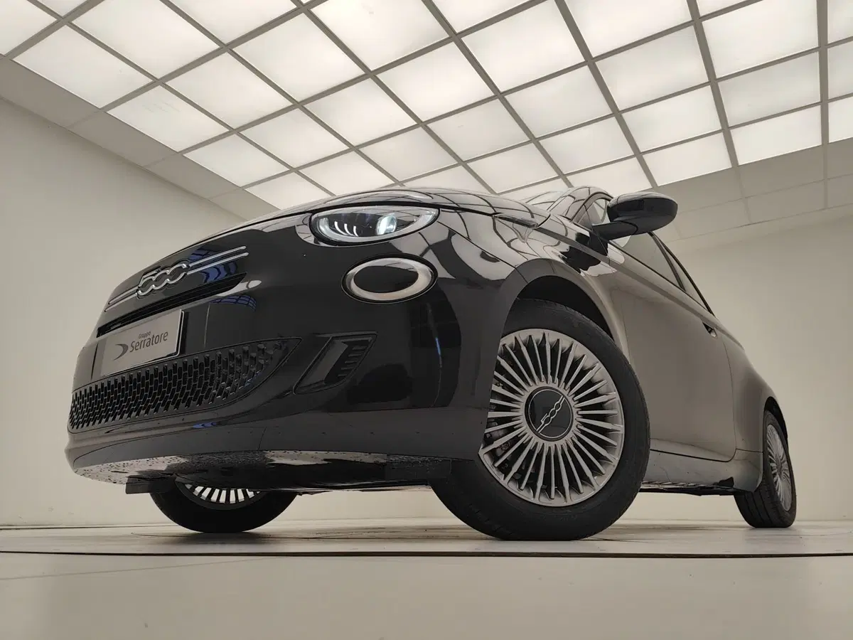 Fiat 500 nuova a Como (11)