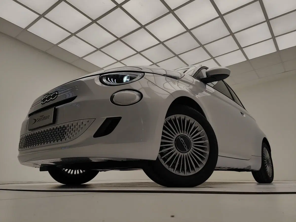 Fiat 500 nuova a Como (13)