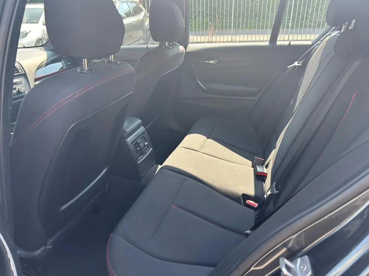 BMW Serie 1 5p. usata a Piacenza (10)