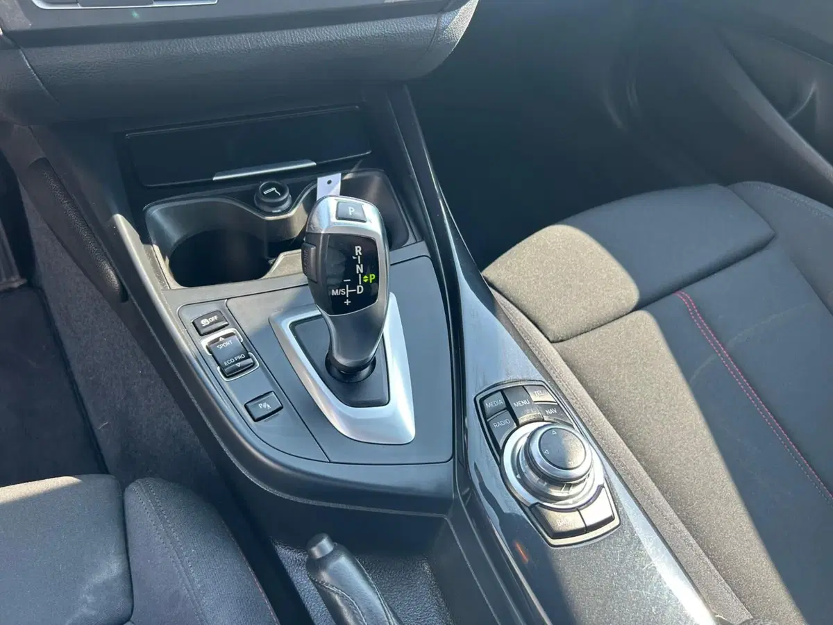 BMW Serie 1 5p. usata a Piacenza (15)