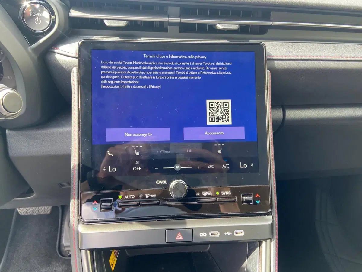 Lexus LBX usata a Piacenza (16)