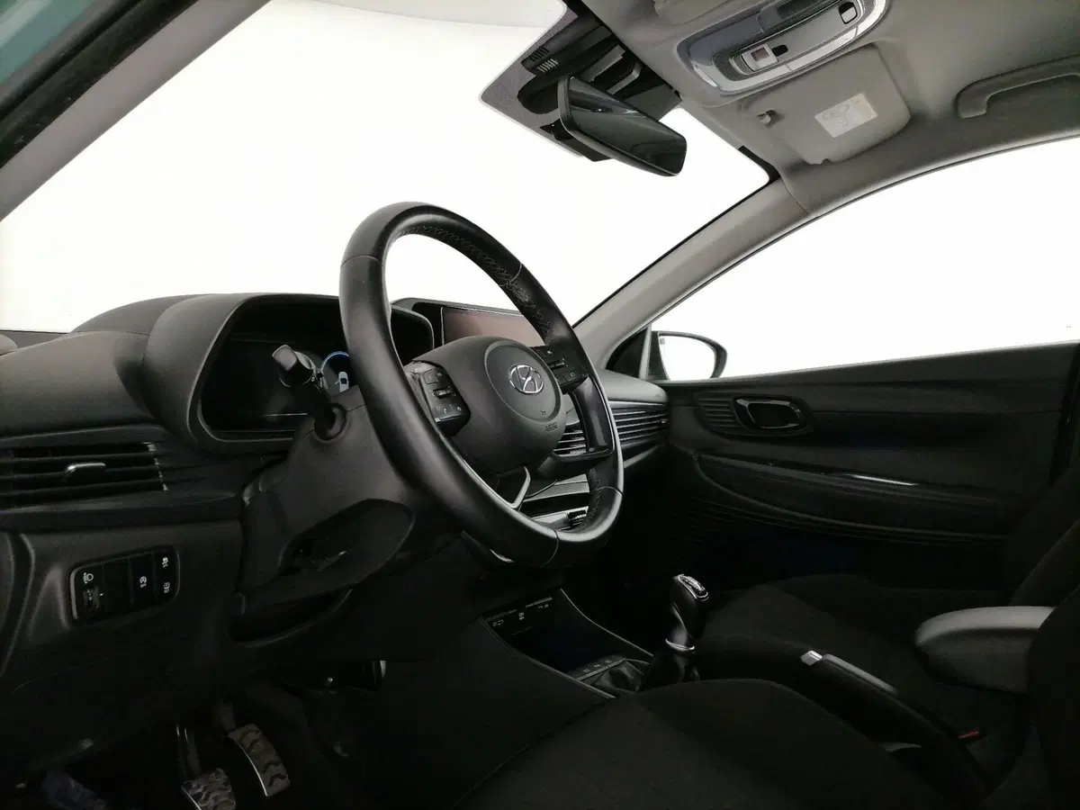 Hyundai Bayon usata a Roma (11)