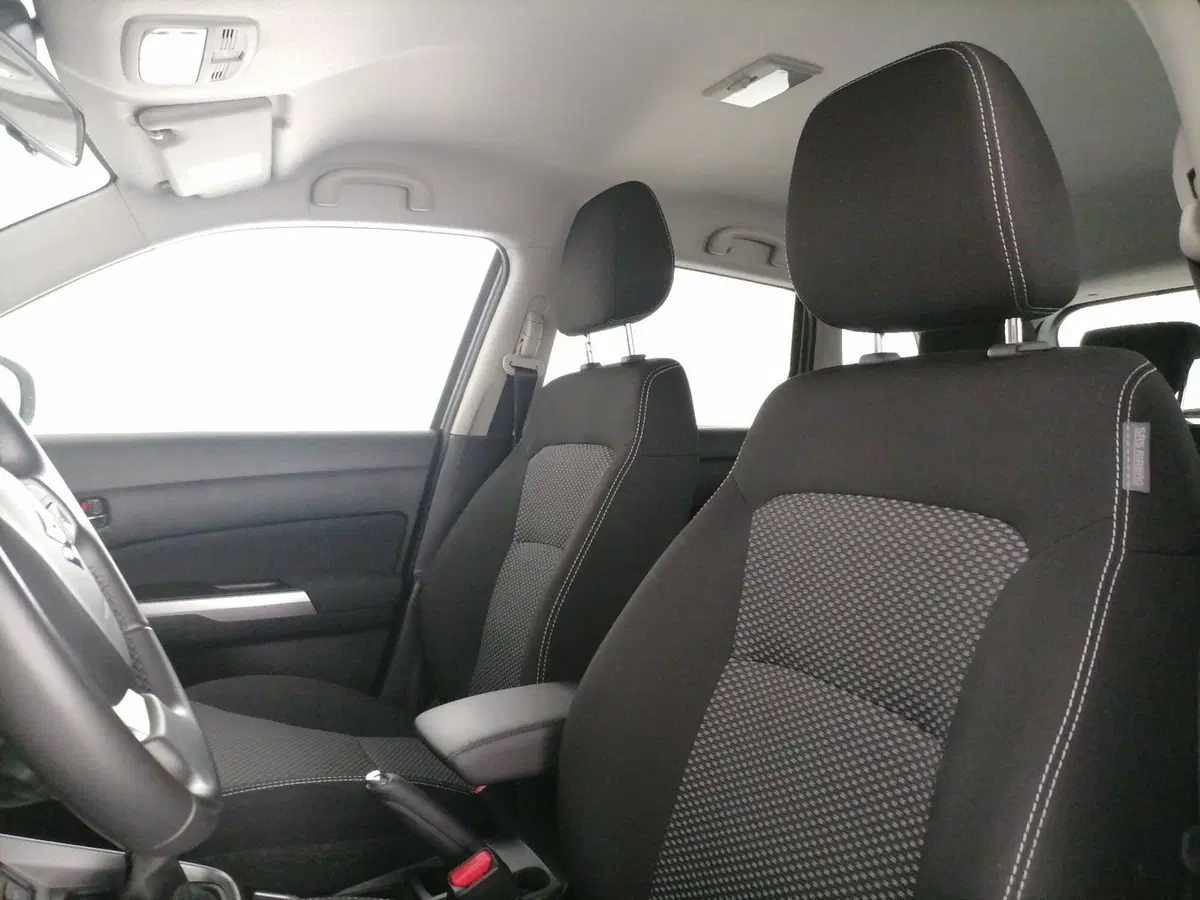 Suzuki Vitara usata a Roma (12)