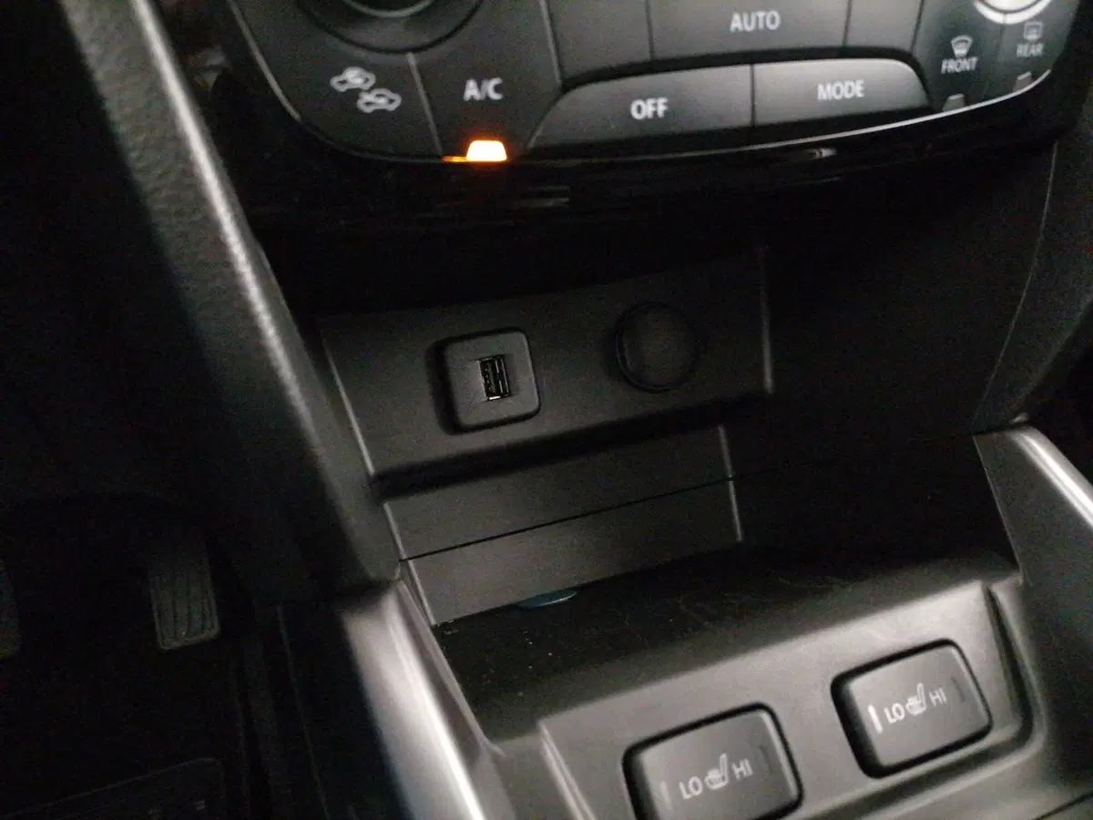 Suzuki Vitara usata a Roma (19)