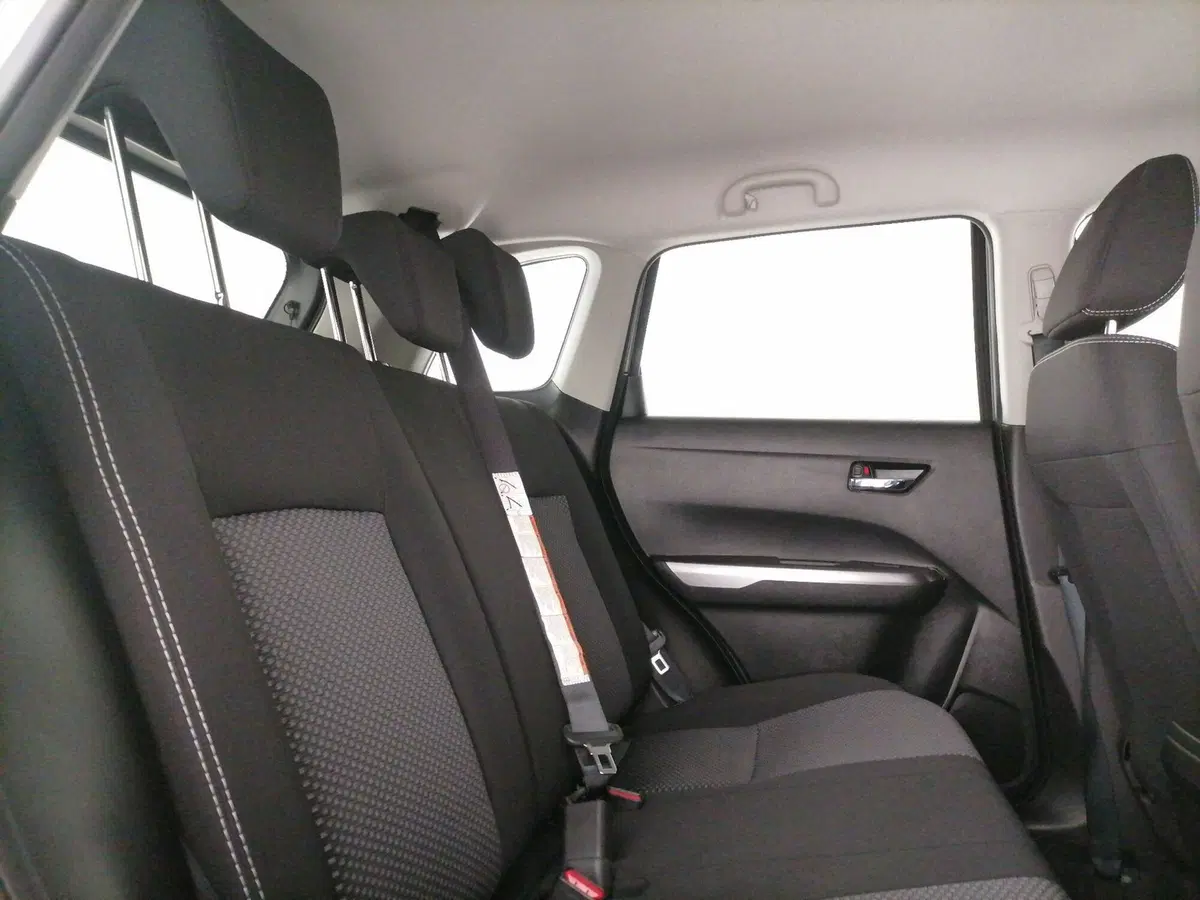 Suzuki Vitara usata a Roma (8)