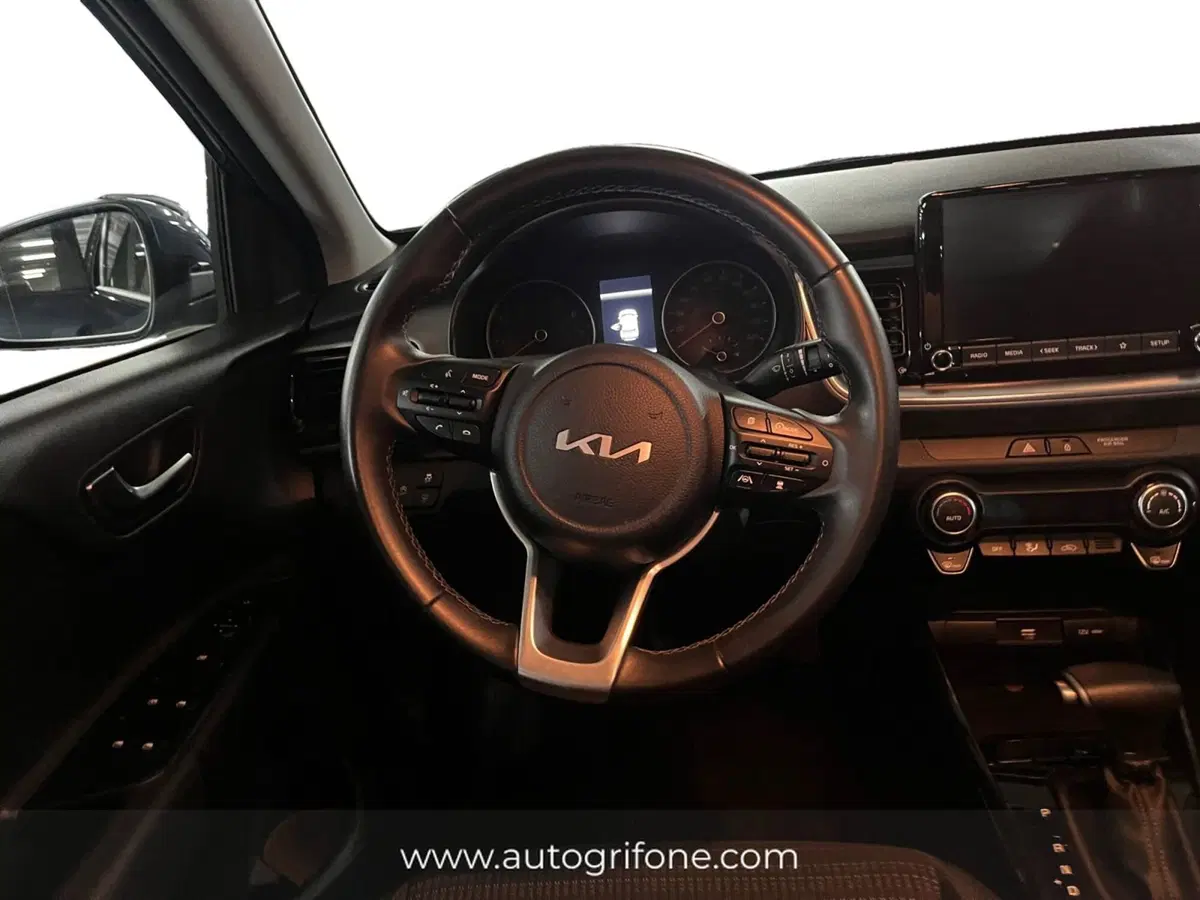 Kia Stonic usata a Modena (12)