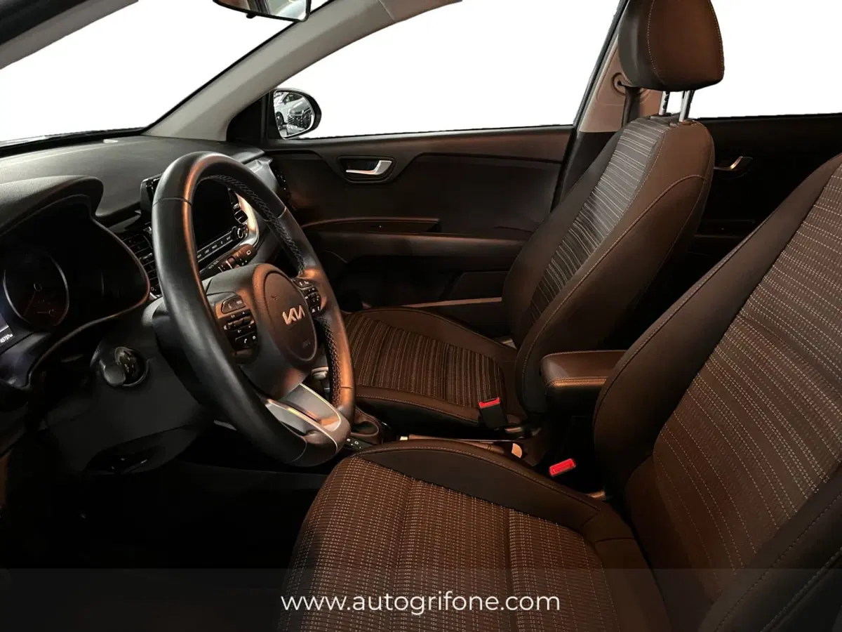 Kia Stonic usata a Modena (9)