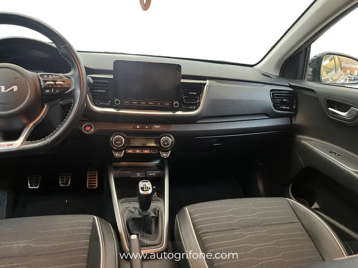 Kia Stonic usata a Modena (11)