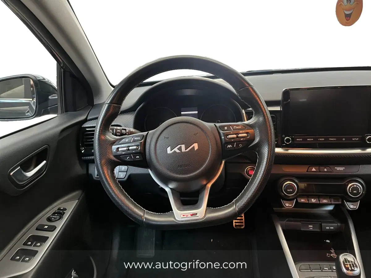 Kia Stonic usata a Modena (12)