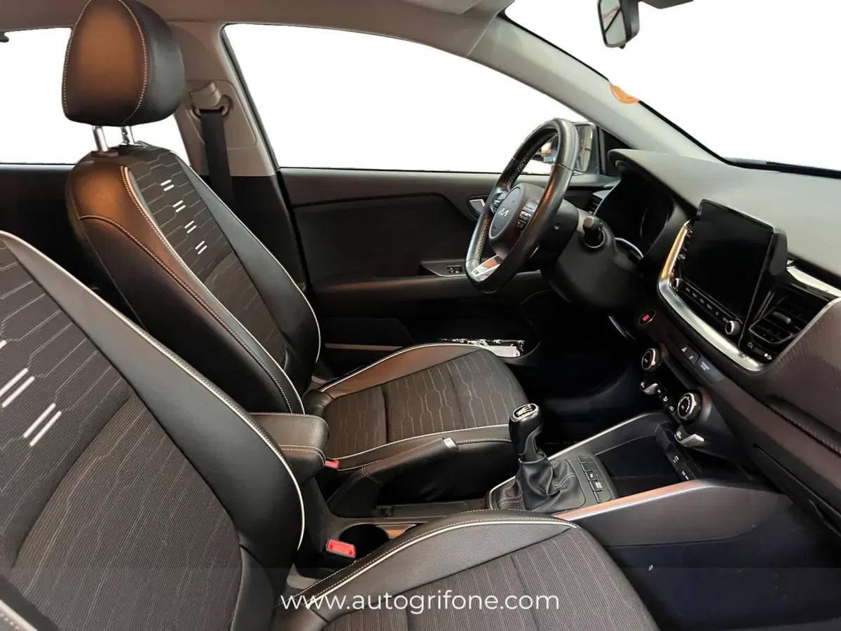 Kia Stonic usata a Modena (15)