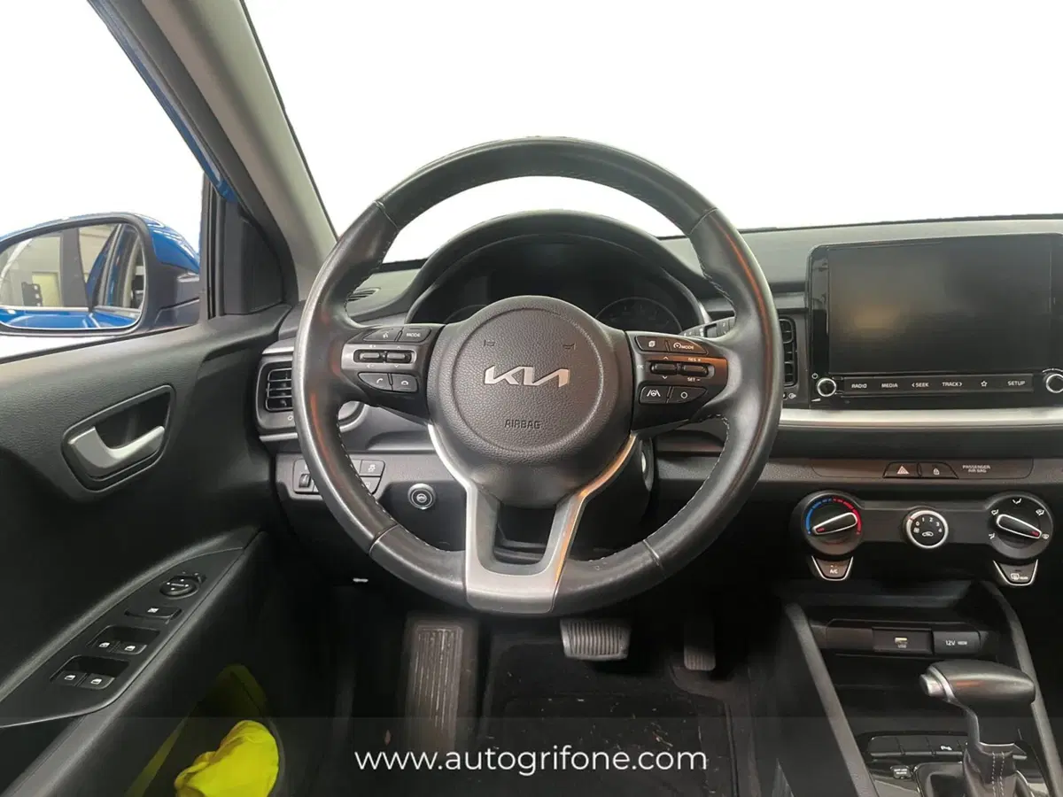 Kia Stonic usata a Modena (12)
