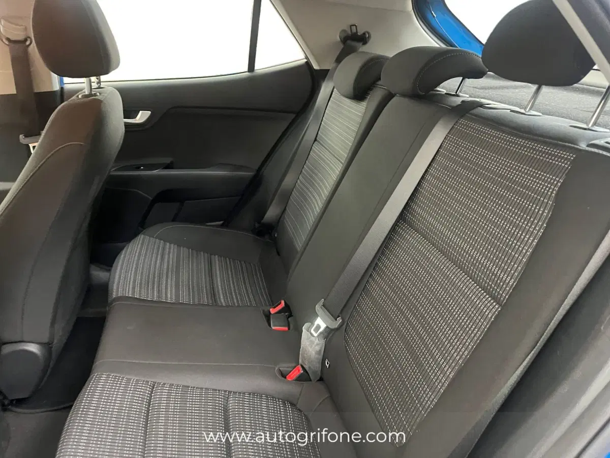Kia Stonic usata a Modena (13)