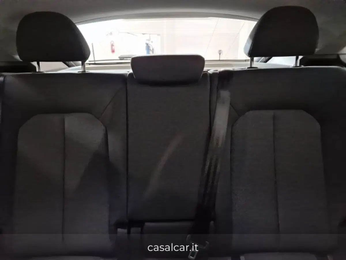 Audi Q3 Sportback usata a Salerno (15)