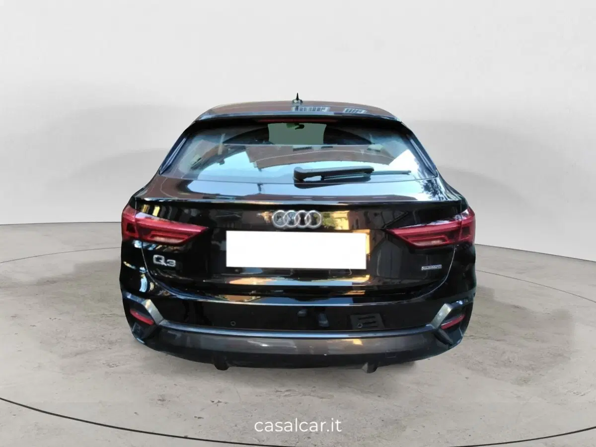 Audi Q3 Sportback usata a Salerno (8)
