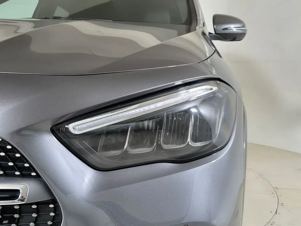 Mercedes-Benz GLA SUV usata a Torino (19)