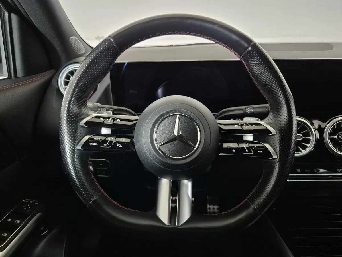 Mercedes-Benz GLA SUV usata a Torino (9)
