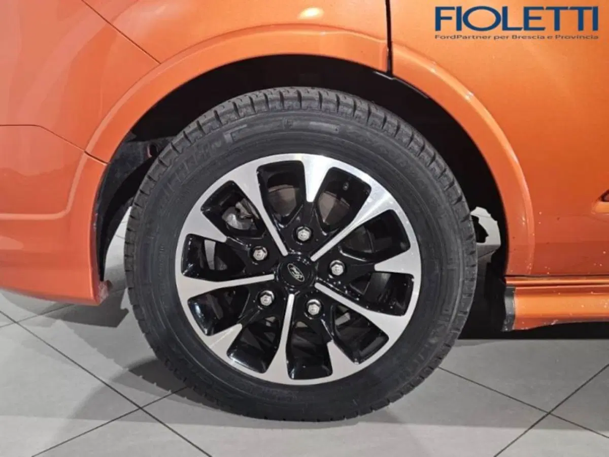 Ford Transit Custom Furgone usata a Brescia (13)