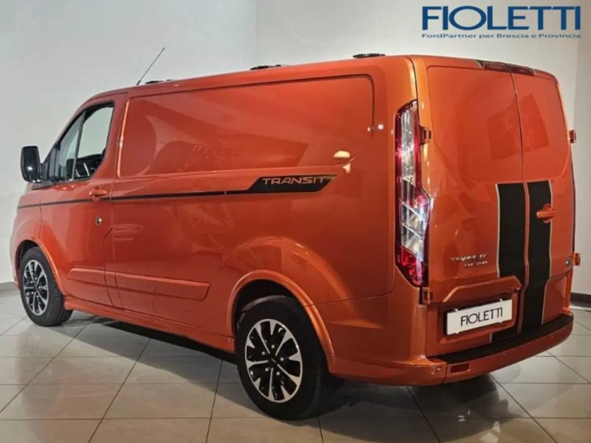 Ford Transit Custom Furgone usata a Brescia (2)