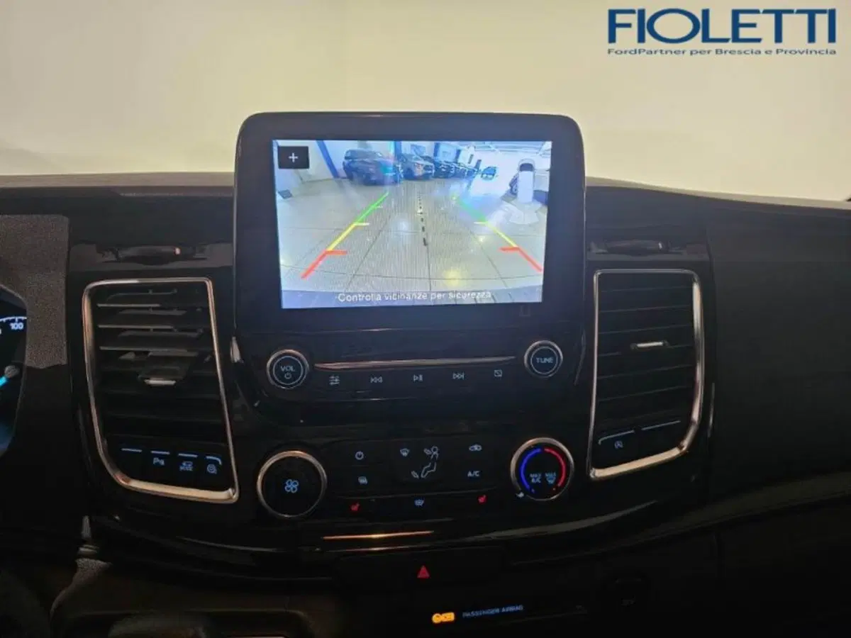 Ford Transit Custom Furgone usata a Brescia (7)