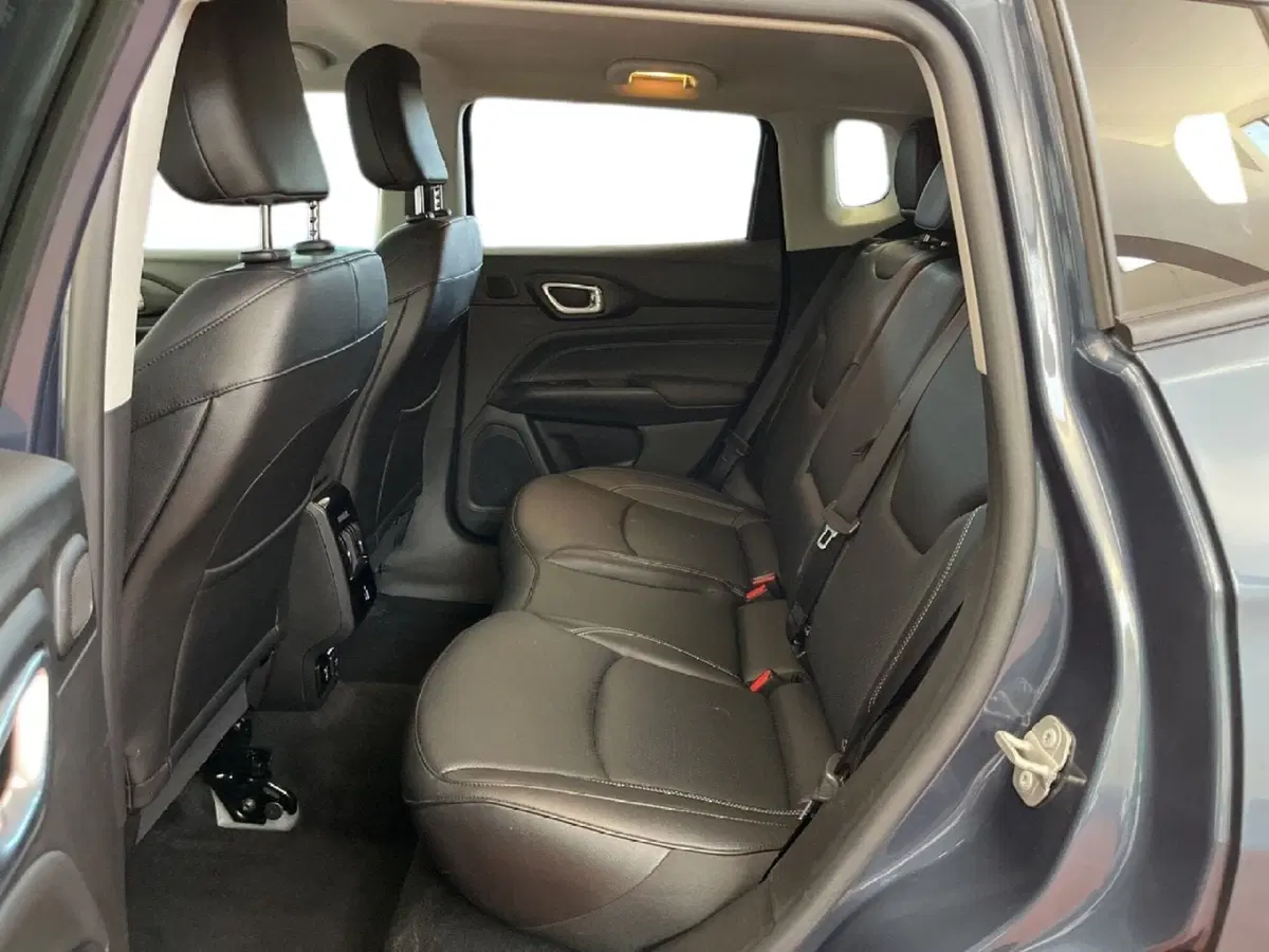 Jeep Compass usata a Torino (9)