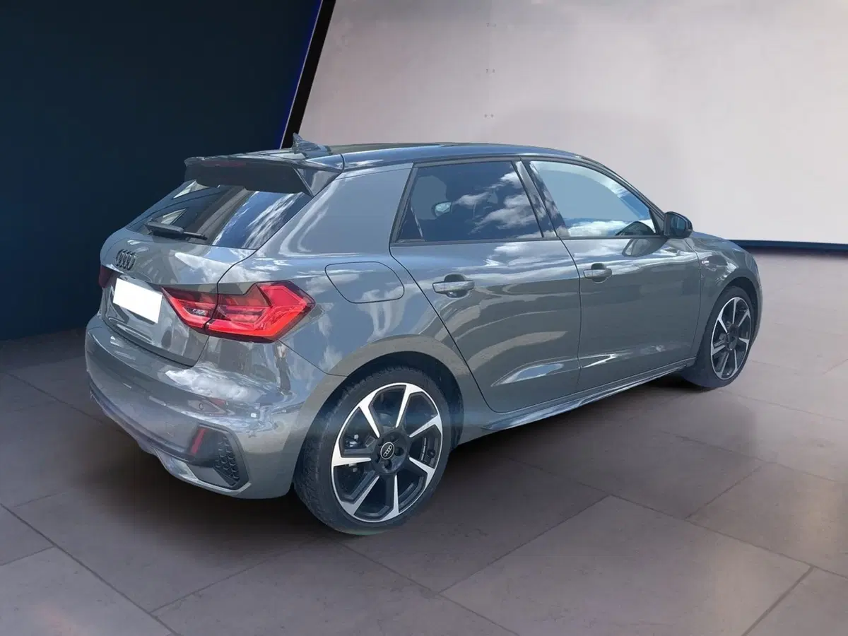 Audi A1 Sportback usata a Torino (6)